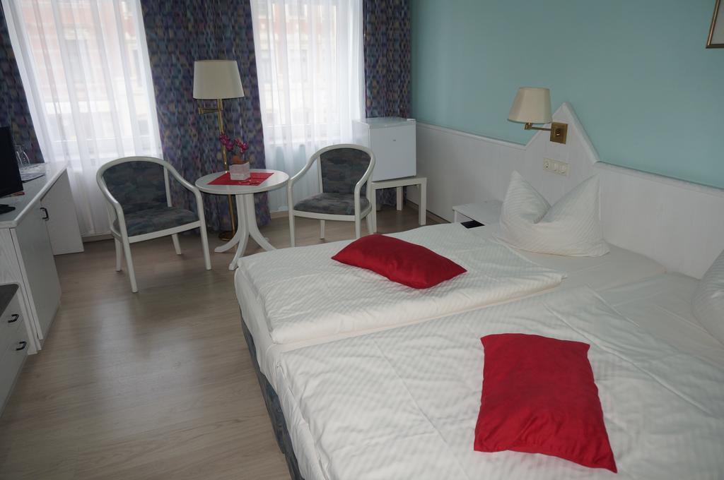 Hotel Elisenhof Chemnitz Exteriör bild